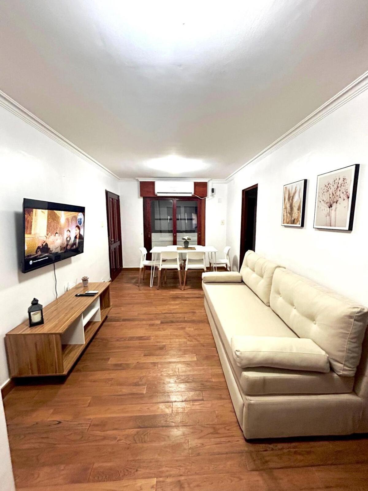 Apartamento Dpto En El Centro De Con Cochera